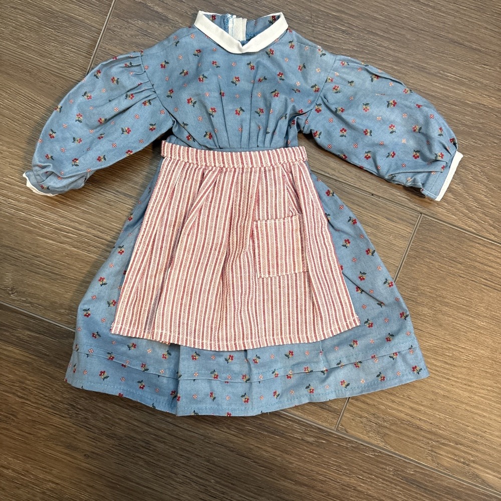 Vintage American Girl Kirsten Meet And Greet Outfit Dress Apron Paper Tag